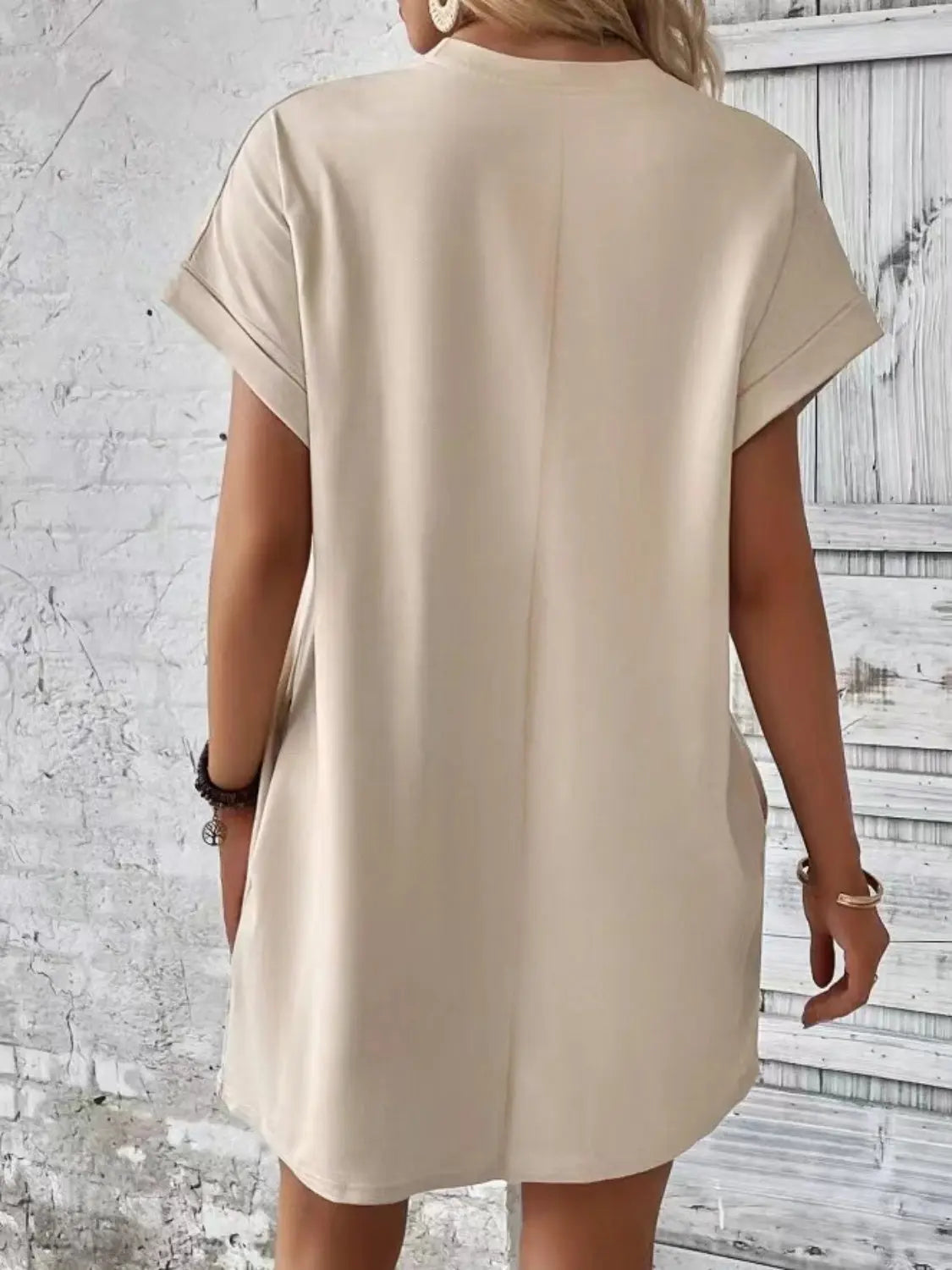 Pocketed Round Neck Short Sleeve Dress -BazaarBey - www.shopbazaarbey.com