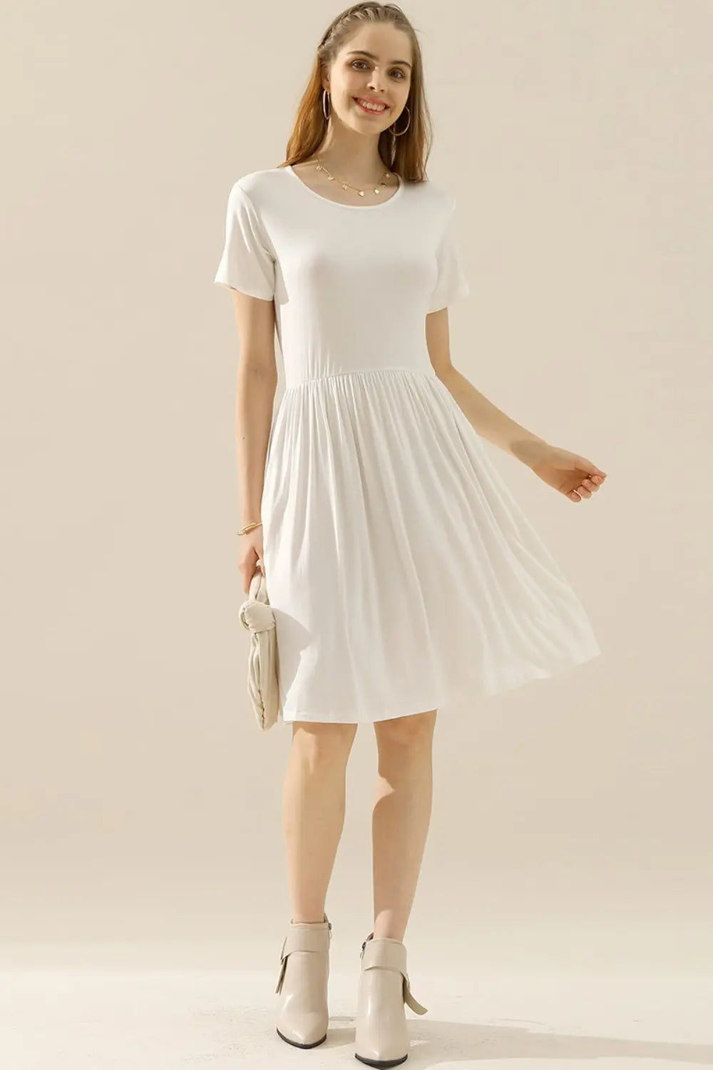   Round Neck Ruched Dress with Pockets 