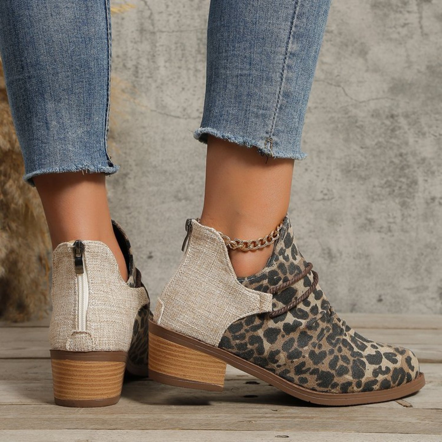 Contrast Canvas Low Heel Boots Trendsi