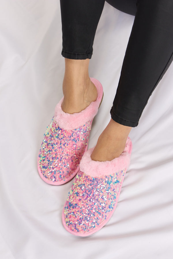  Sequin Plush Round Toe Slippers Trendsi