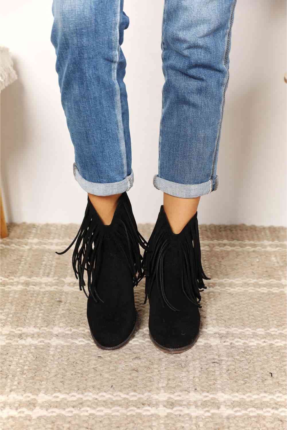  Women's Fringe Cowboy Western Ankle Boots Trendsi