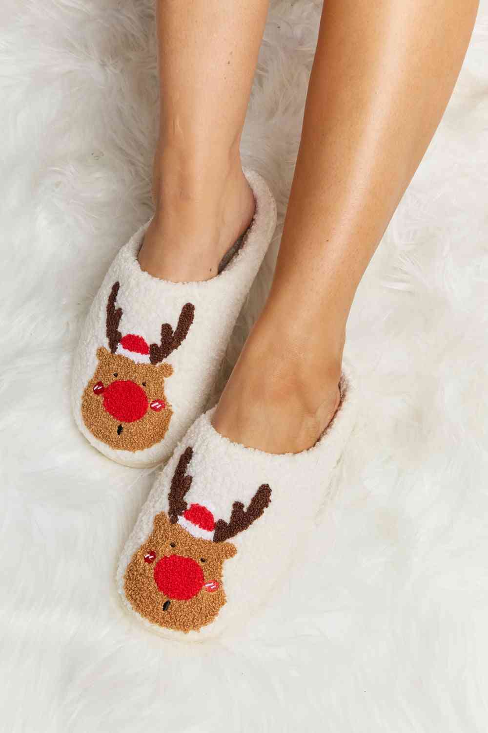 dy Rudolph Print Plush Slide Slippers Trendsi