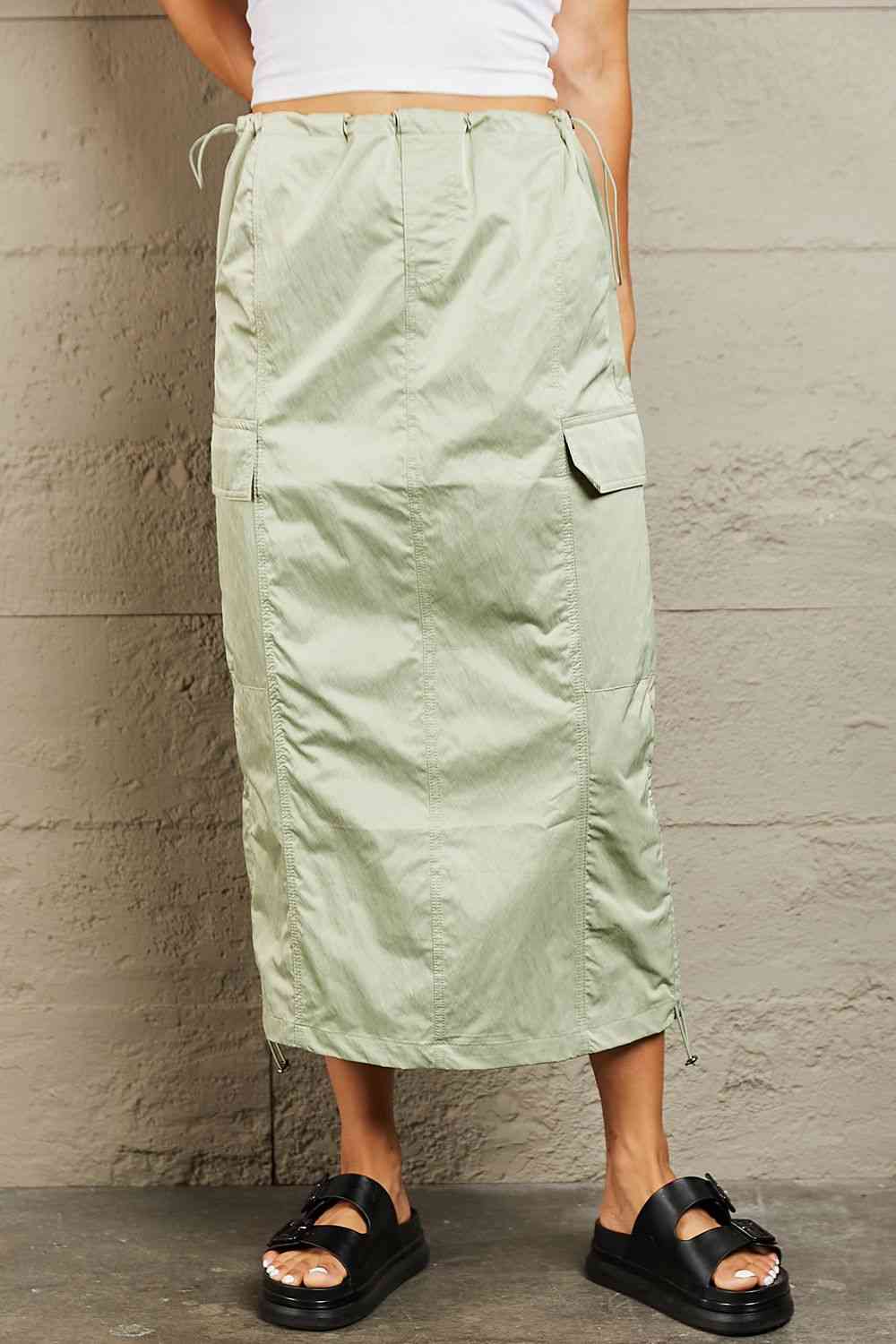  Just In Time High Waisted Cargo Midi Skirt Trendsi