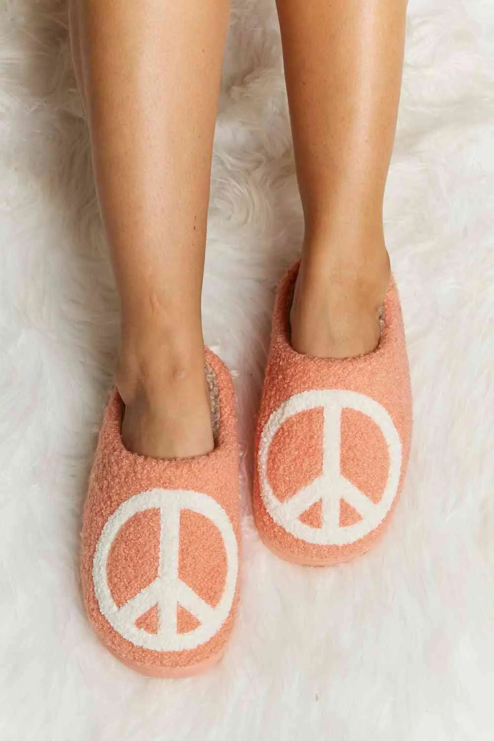 dy Printed Plush Slide Slippers Trendsi