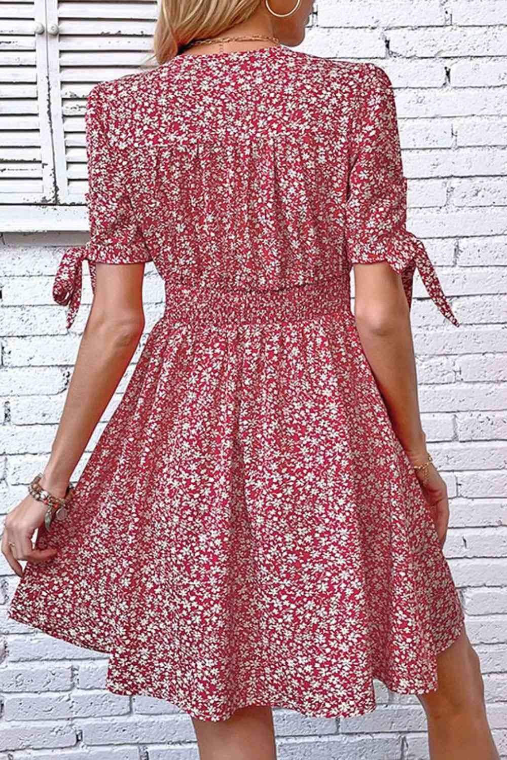  Floral Tied Puff Sleeve Button Front Dress -BazaarBey - www.shopbazaarbey.com