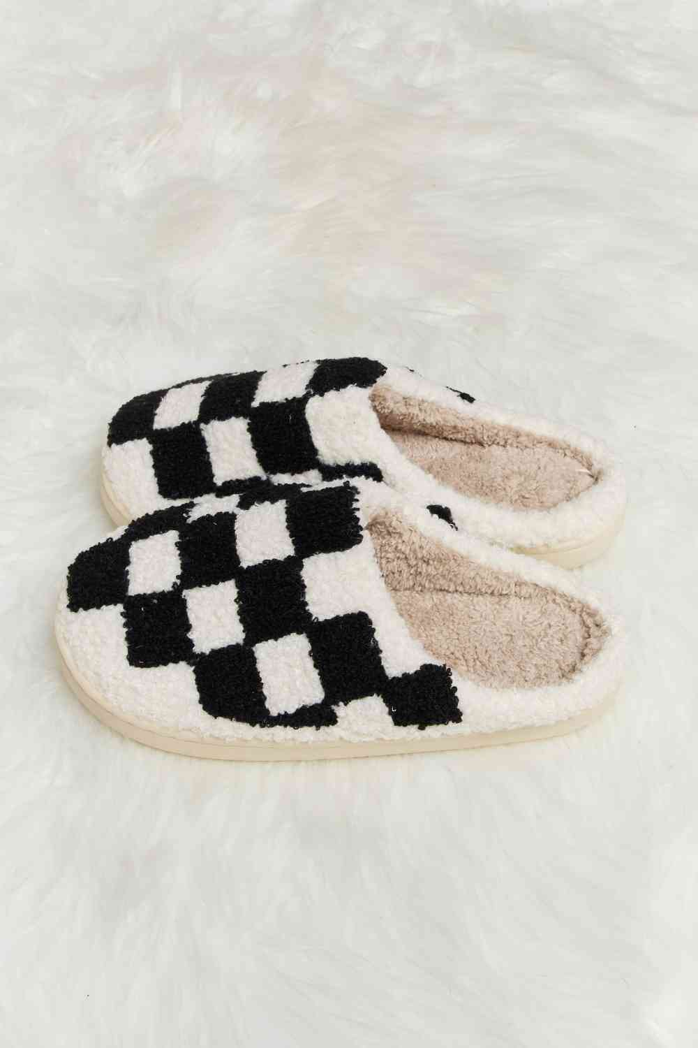 dy Checkered Print Plush Slide Slippers Trendsi