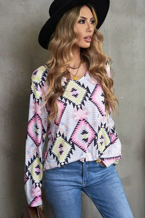 Geometric V-Neck Long Sleeve T-Shirt Bazaarbey