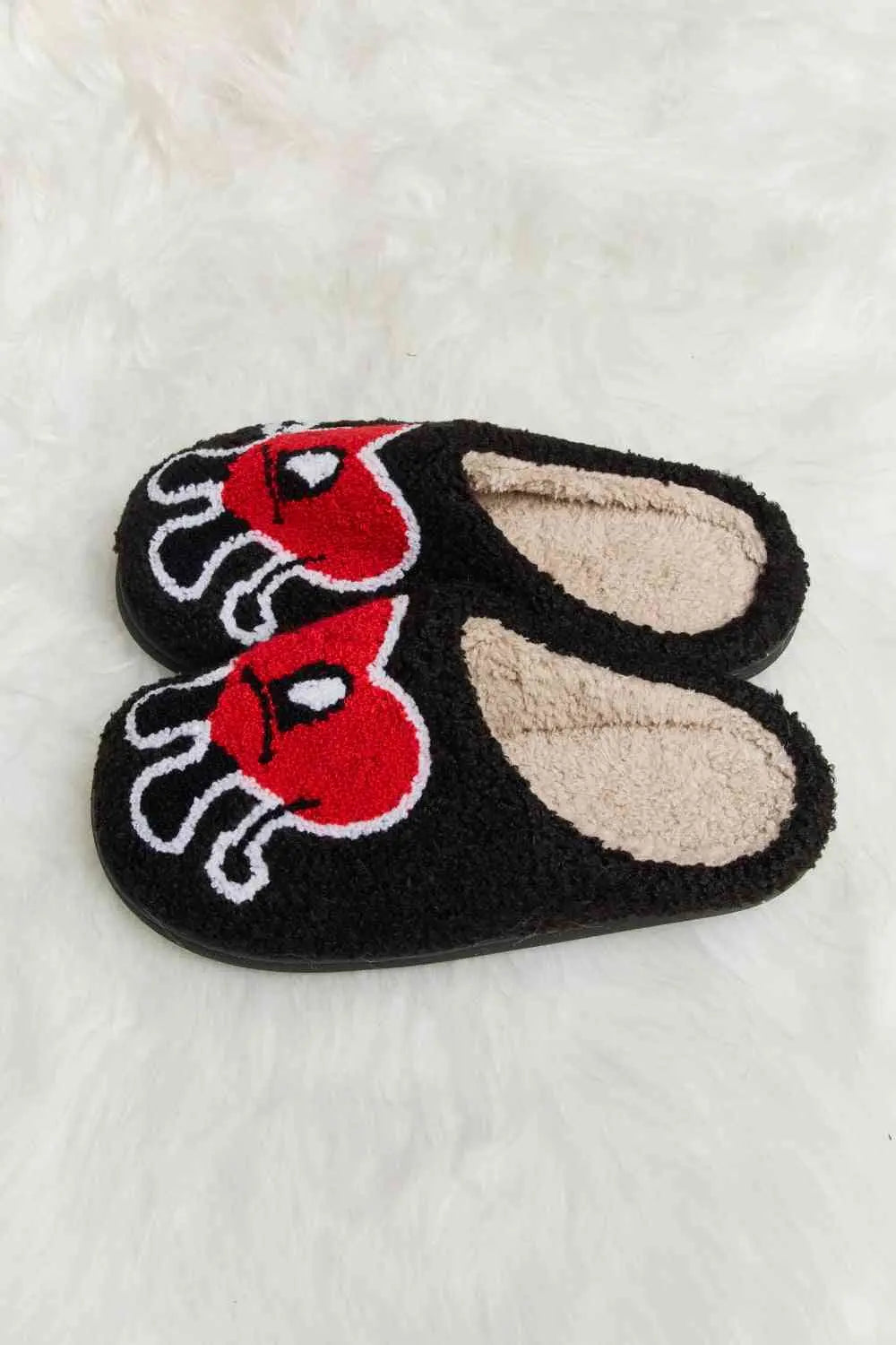 dy Love Heart Print Plush Slippers Trendsi