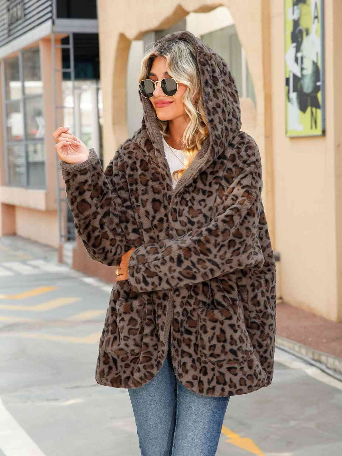  Hooded Coat with Pockets Trendsi