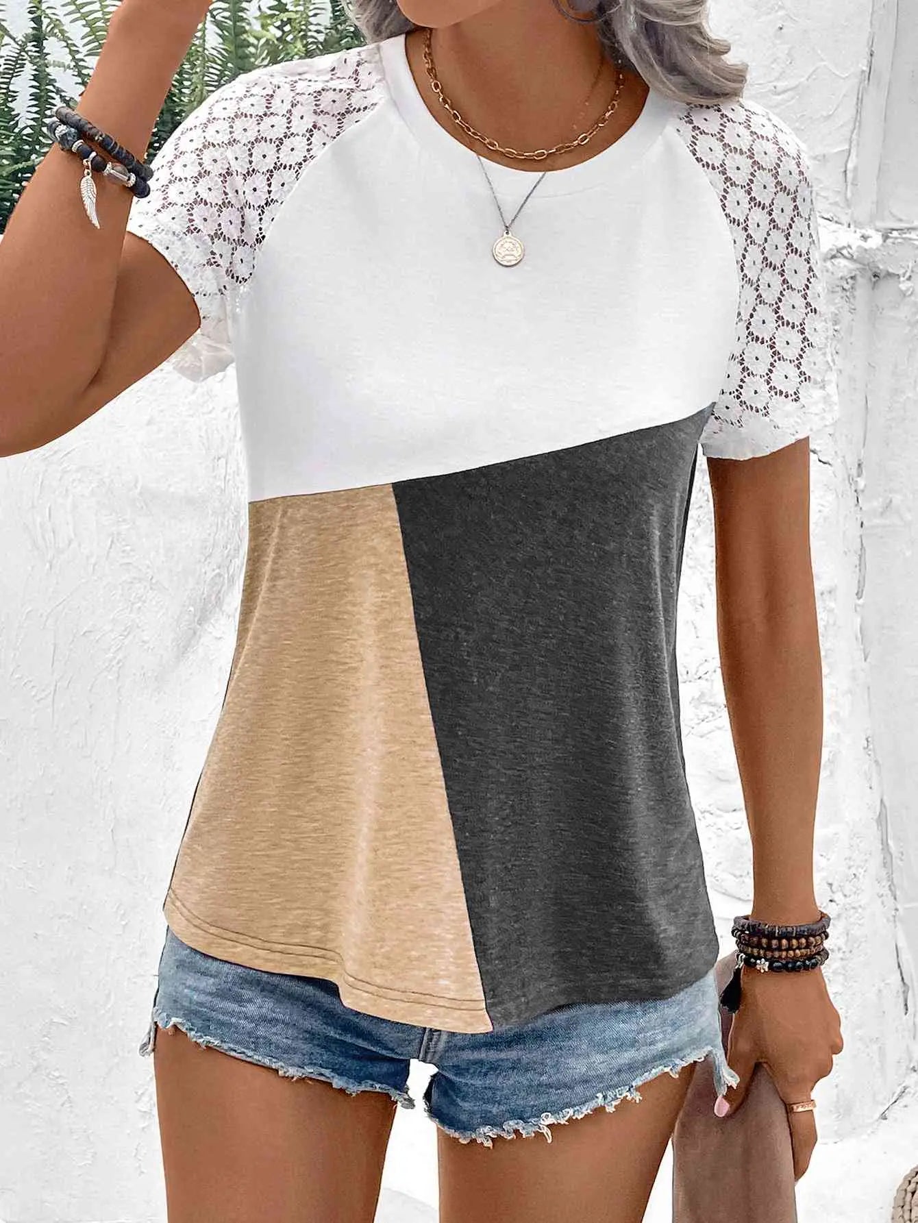   Round Neck Tee Trendsi