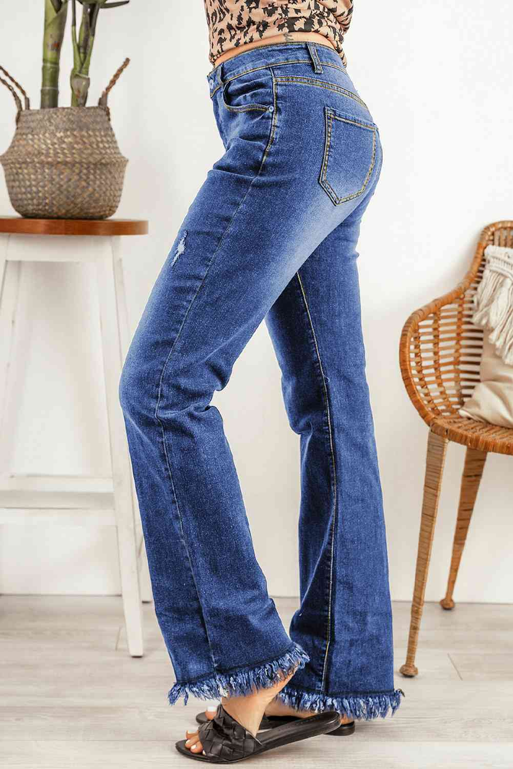 Ripped Frayed Hem Jeans Trendsi