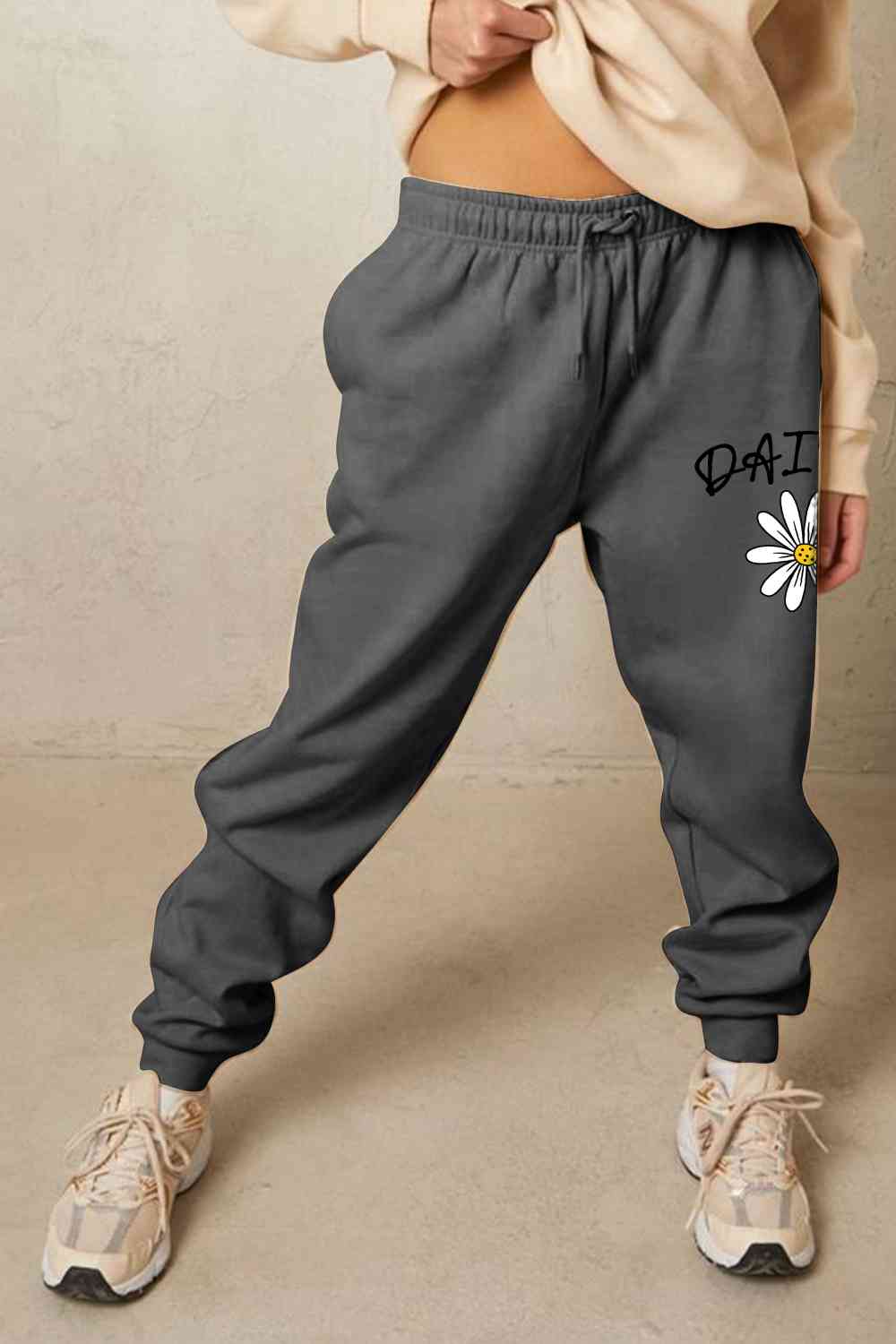    Drawstring DAISY Graphic Long Sweatpants Bazaarbey