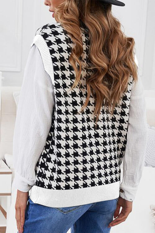  Button Front Sweater Vest Trendsi