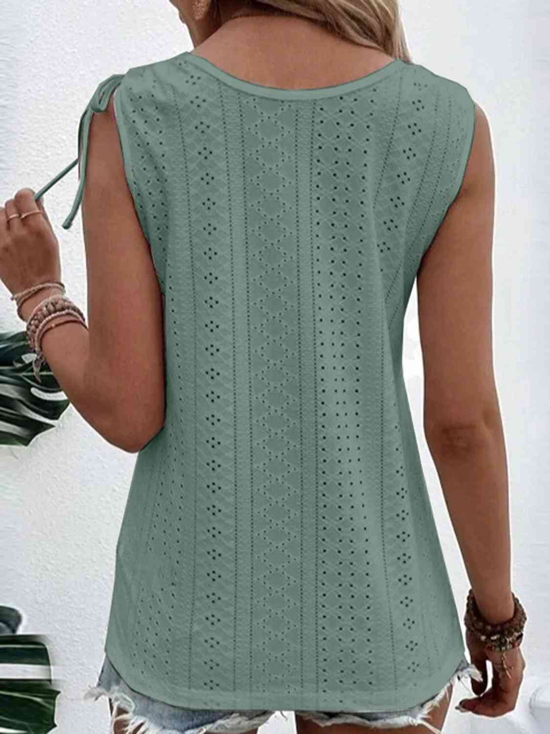 Full Size Scoop Neck Sleeveless Tank Top Bazaarbey