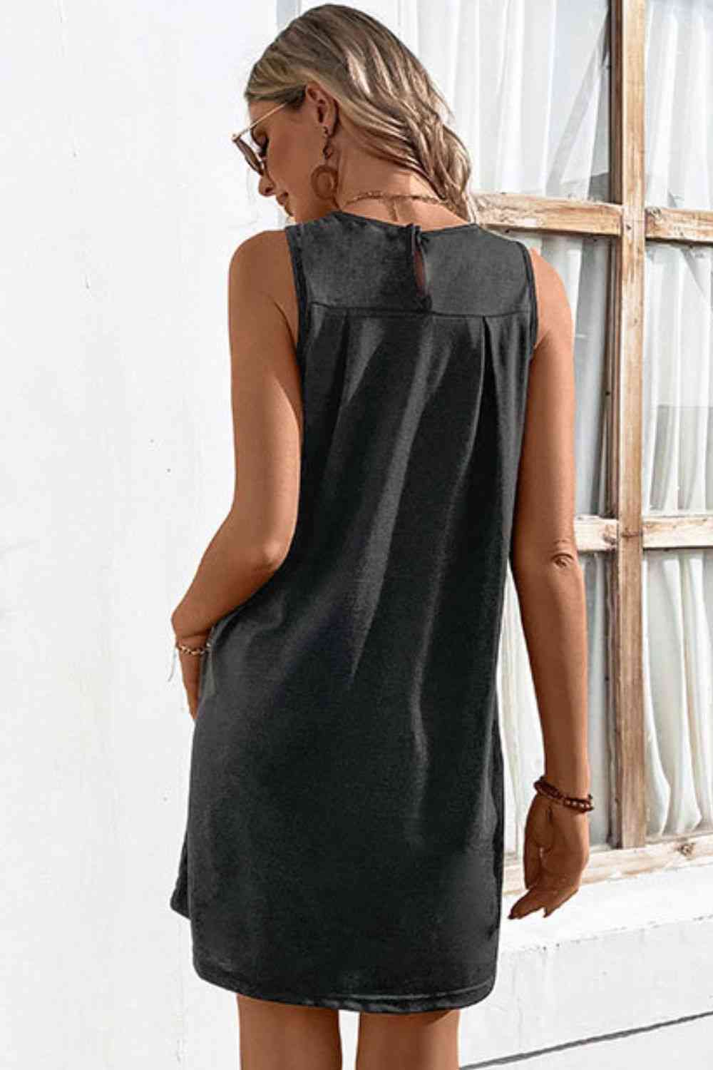 Round Neck Sleeveless Mini Dress -BazaarBey - www.shopbazaarbey.com