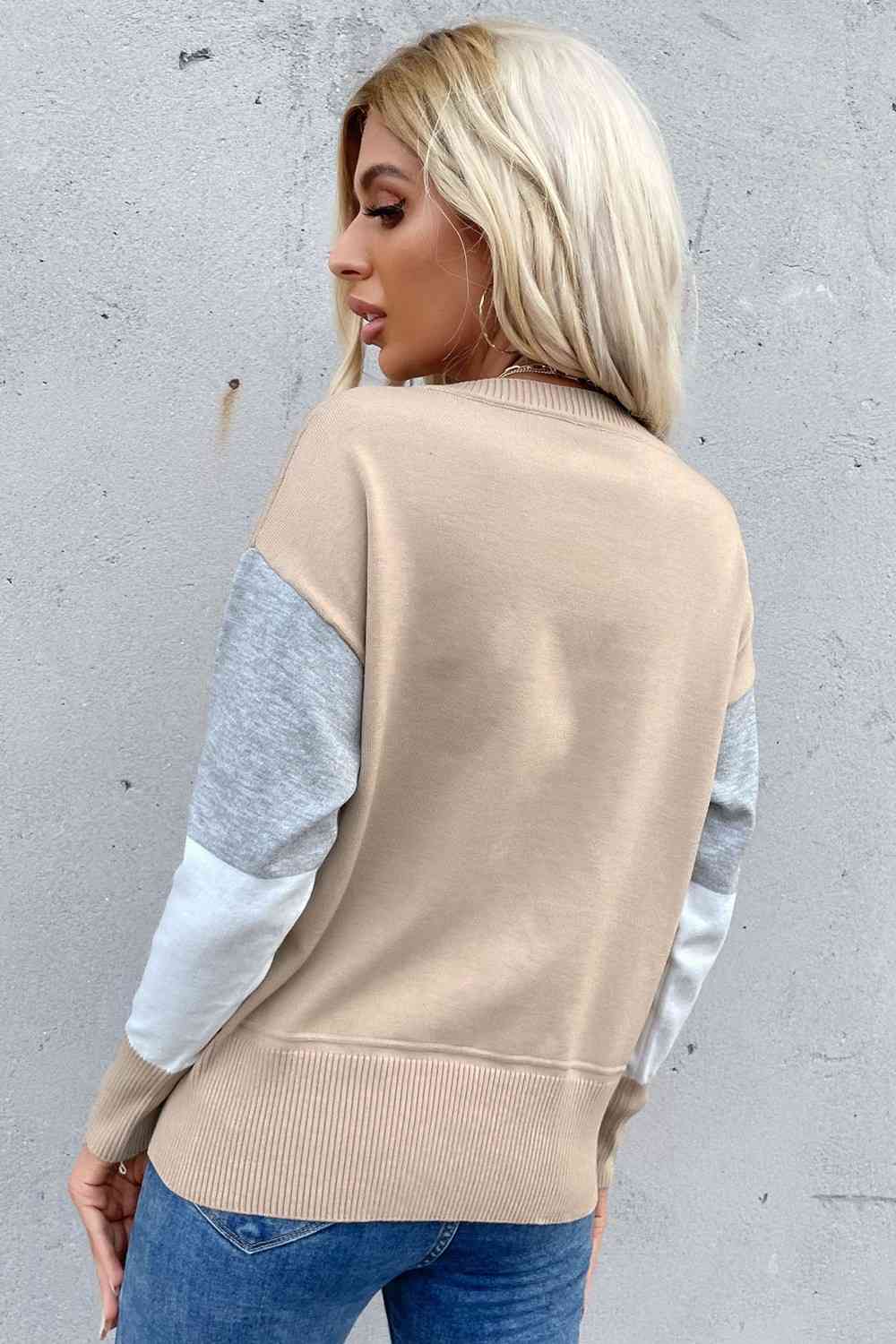  Ribbed Trim Round Neck Knit Pullover Trendsi