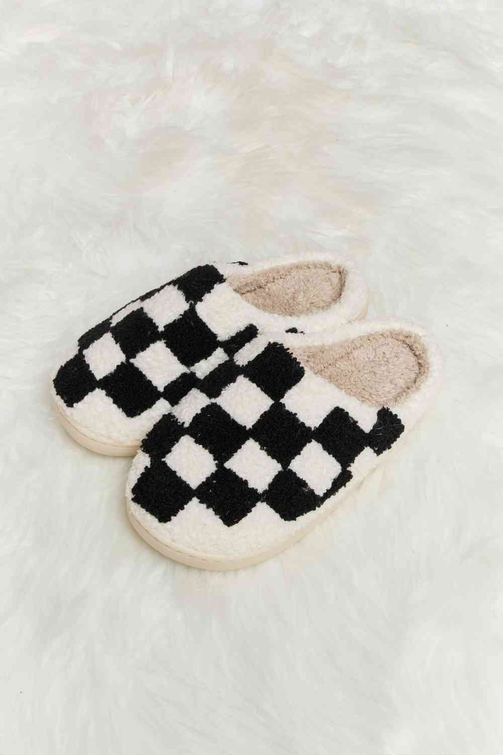 dy Checkered Print Plush Slide Slippers Trendsi