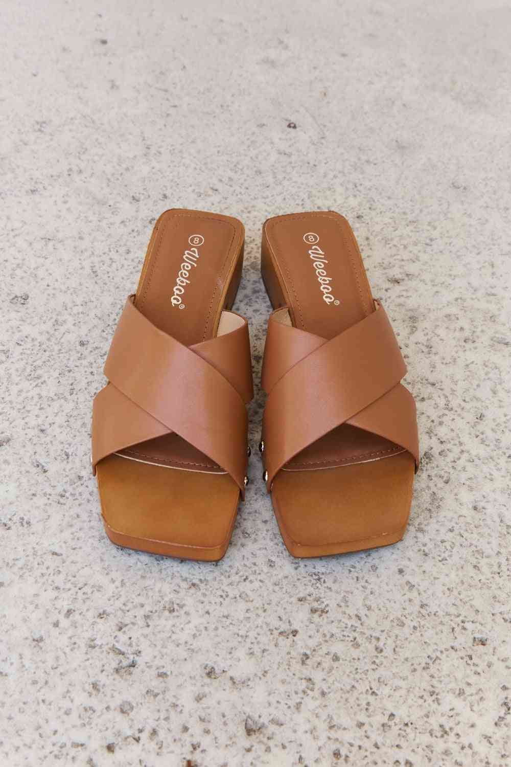  Step Into Summer Criss Cross Wooden Clog Mule in Brown Trendsi