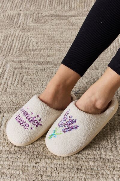 dy Sequin Pattern Cozy Slippers Trendsi