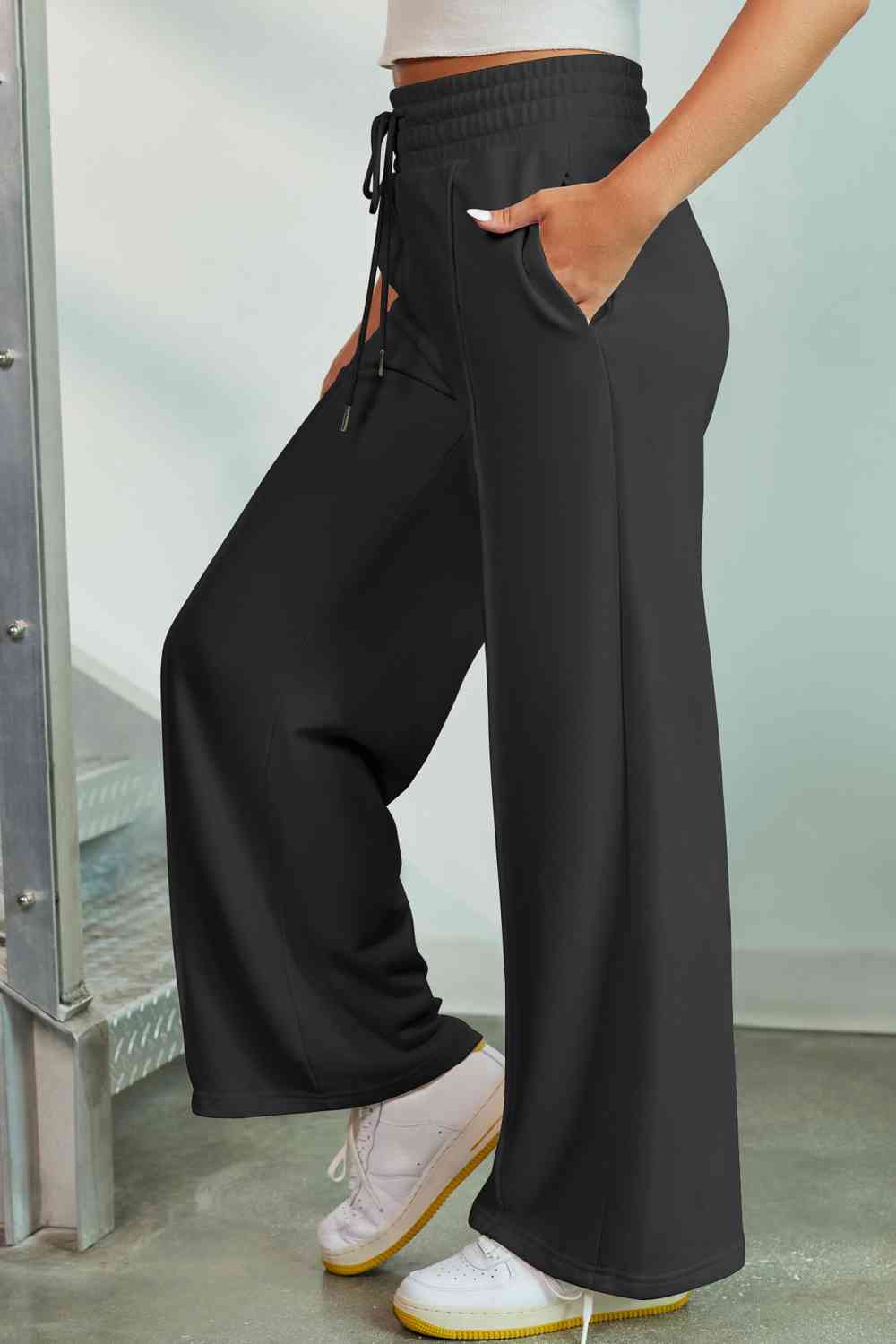 Drawstring Wide Leg Pants with Pockets Bazaarbey