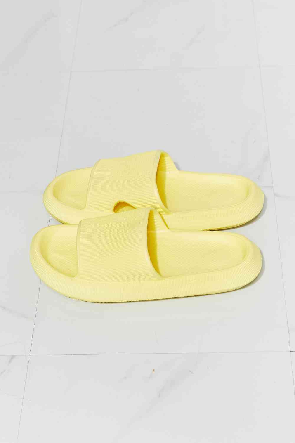 MMShoes Arms Around Me Open Toe Slide in Yellow Trendsi