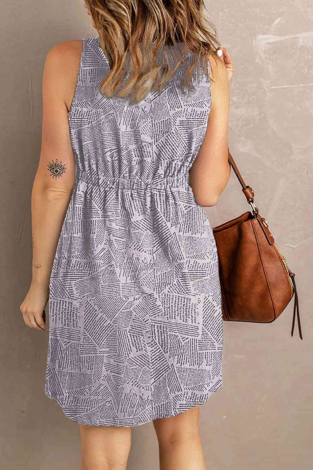  Printed Scoop Neck Sleeveless Buttoned Magic Dress with Pockets Bazaarbey