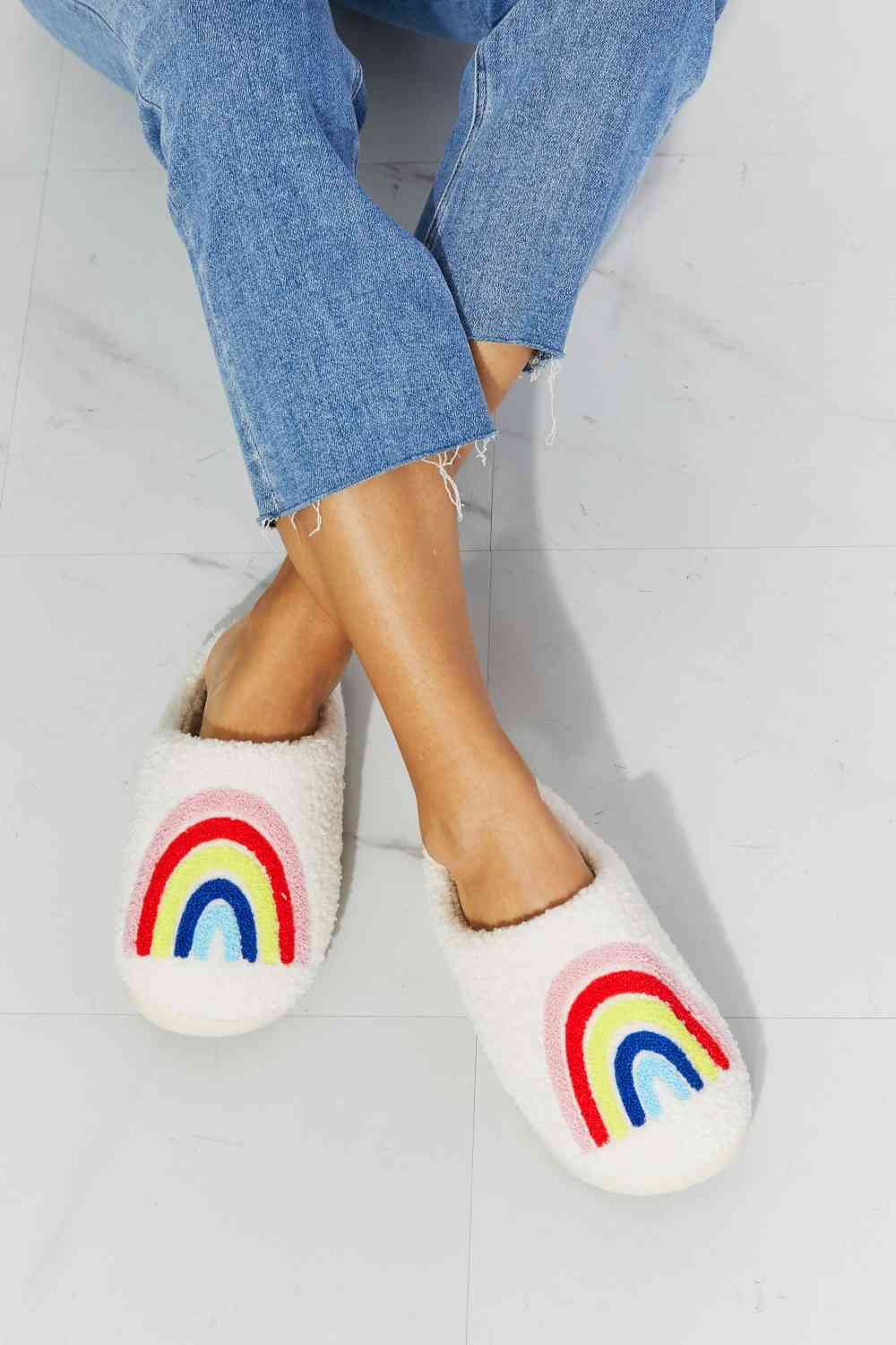 MMShoes Rainbow Plush Slipper Trendsi