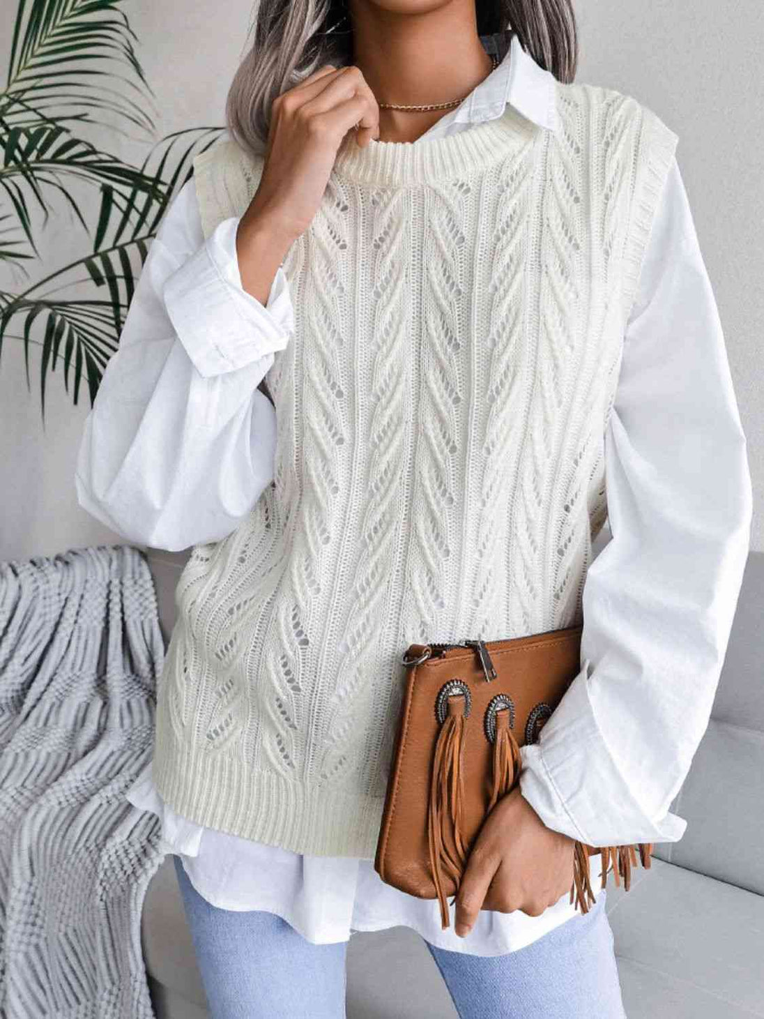 Round Neck  Capped Sleeve Sweater Vest Trendsi