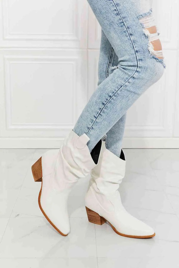 MMShoes Better in Texas Scrunch Cowboy Boots in White Trendsi