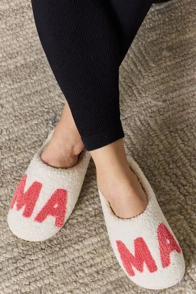 dy MAMA Pattern Cozy Slippers Trendsi