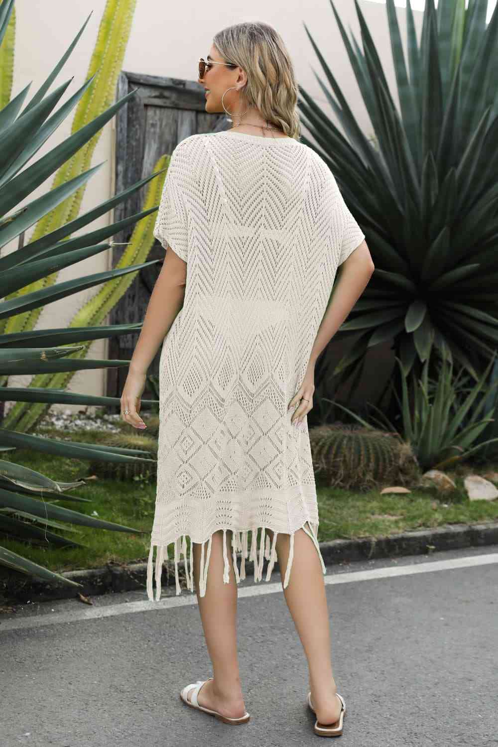 V-Neck Short Sleeve Fringe Hem Knit Dress Bazaarbey