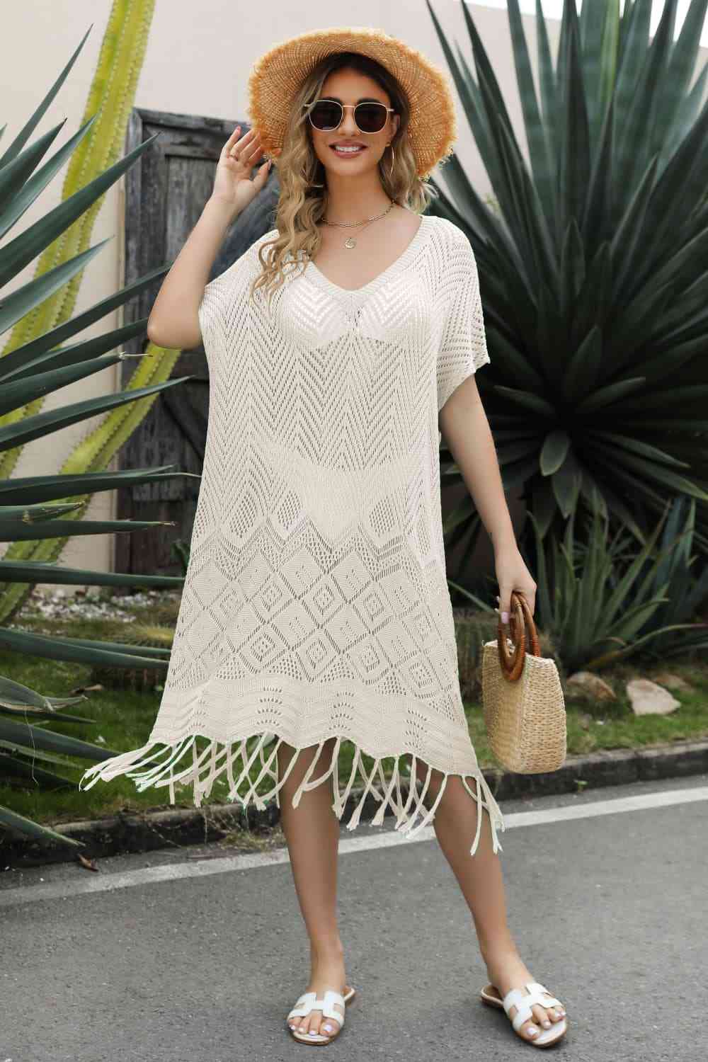 V-Neck Short Sleeve Fringe Hem Knit Dress Bazaarbey