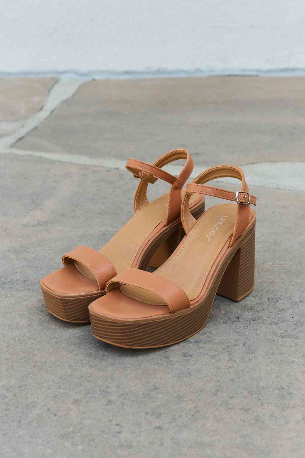  Feel It Platform Heel Sandals Trendsi